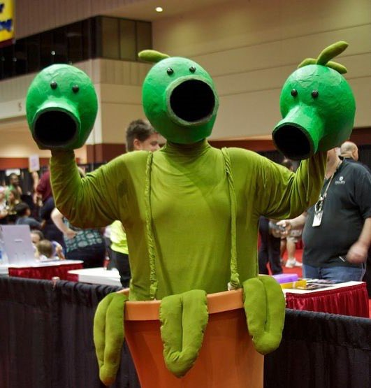 And the winner is @MajorProblemBFN with this cursed Threepeater cosplay