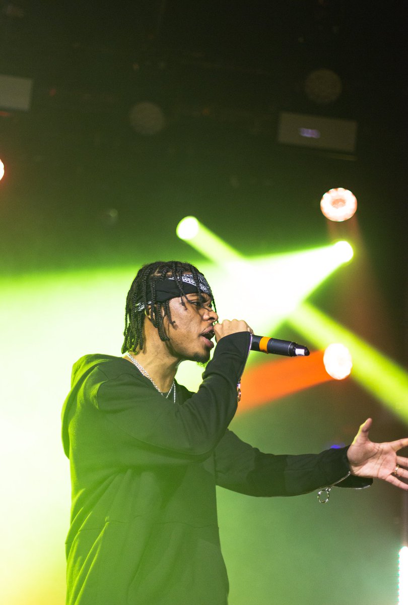 TrevorChau's tweet photo. @OfficialJsoul live in toronto https://t.co/Nurq1thrN4