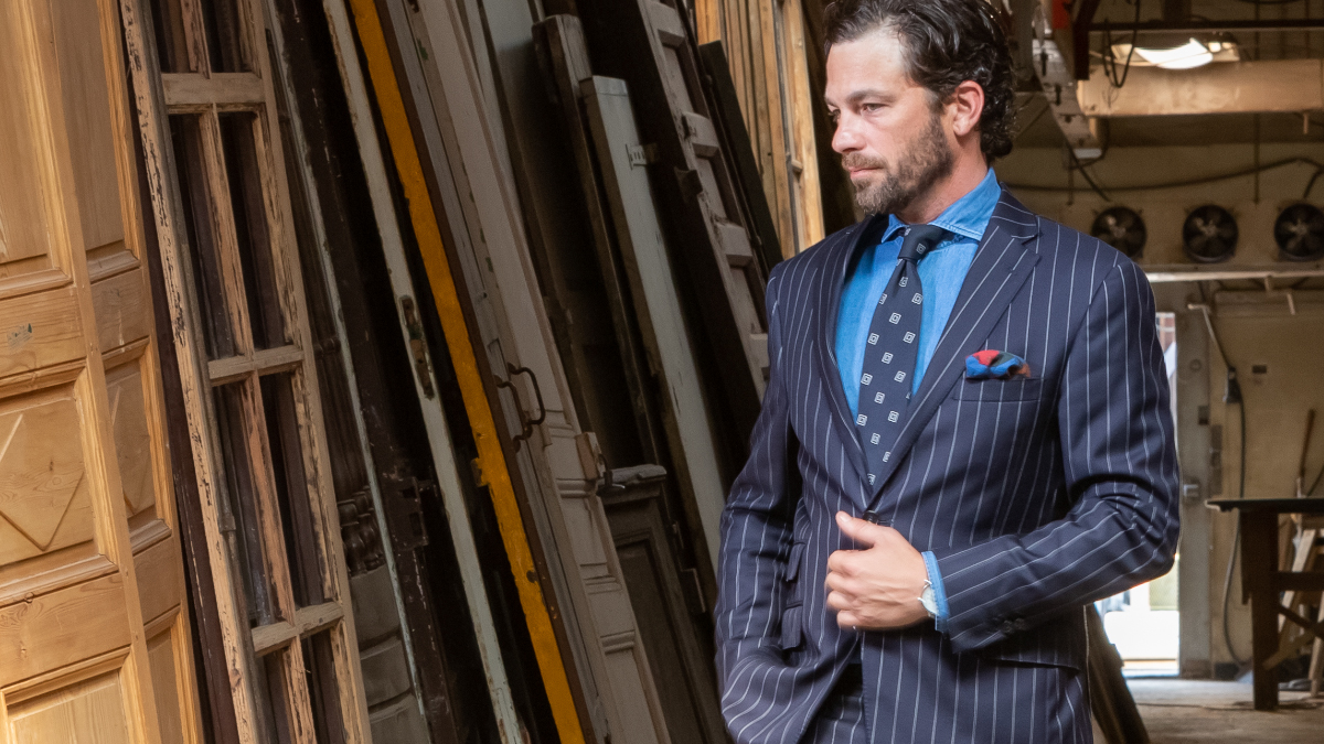 JohnHDaniel's tweet photo. Mixing and matching patterns and layers allows you to show a little creativity. Make a statement while making the look truly your own. #johnhdaniel #shoplocal #nashville #knoxville #tennessee https://t.co/hIdIieL20X