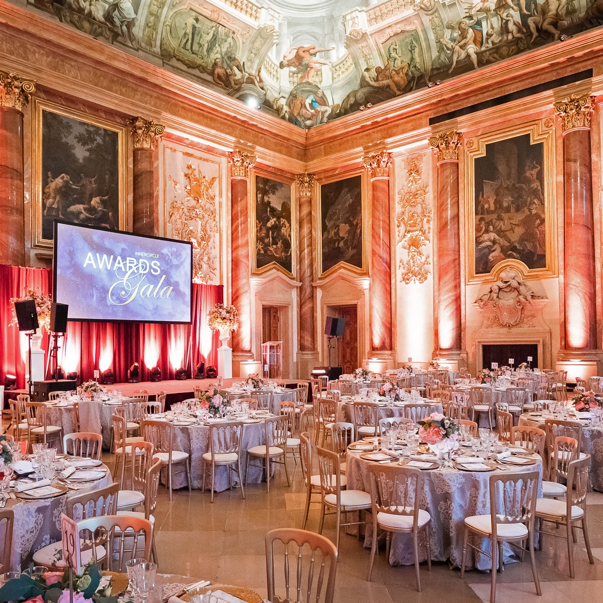 JNR_Inc's tweet photo. The Liechtenstein Garden Palace, with its lavish Baroque architecture, is the perfect setting for a gala event in Vienna. JNR has expertise in finding the most exceptional locations, negotiating with vendors and designing an event that wows your attendees.
https://t.co/NNMNqff0DI https://t.co/vvkzWdqKLV
