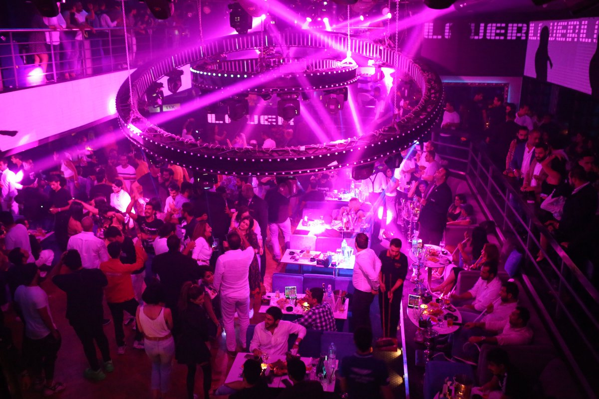 club_echo's tweet photo. Looking good, especially, grandiose, but you still need to our magic touch in your night. Book now : 01154548888 - https://t.co/e8gdTUlmN9
#Best_Khalijiclub_in_Egypt #EchoClub #EchoWorld #NightLife #KhalijiClub #music #dance #dancefloor #clubs #party #nightclub https://t.co/6nMuPpcQFM