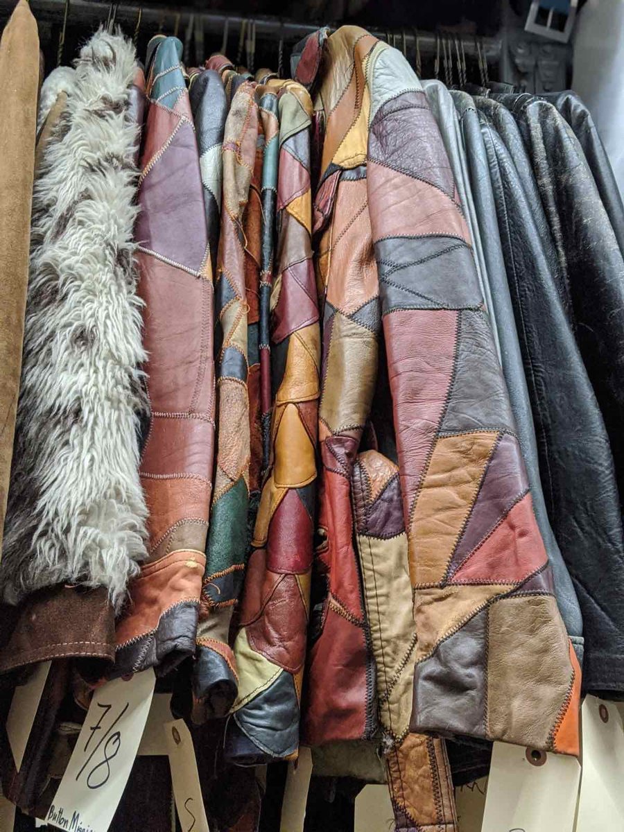 LynPaolo's tweet photo. There's more than one way to patch a leather jacket-- some solutions are more of a 70's statement.
#costumestock #70svibes #costumerentals #costumedesign #patchworkleather #lynspics #ABCcostumes https://t.co/43aSe9Sktz