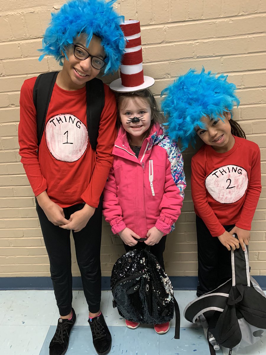 Lincoln Lions celebrate Read Across America Week! Can you figure out these Dr. Seuss characters? <a href="/KCS_Lincoln/">Lincoln Elementary</a> <a href="/ALESPTO/">Lincoln PTO</a> @KCS_District