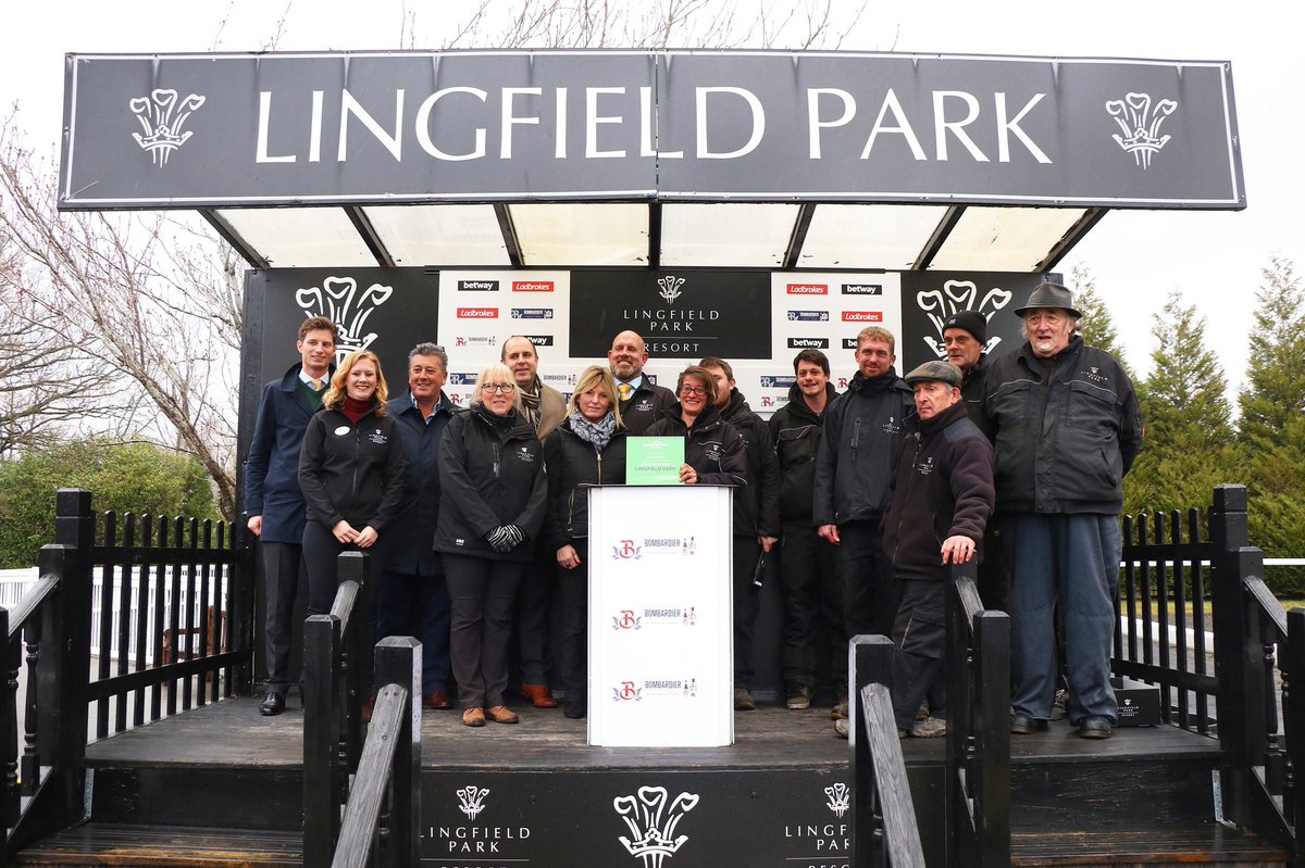 Pitchcare's tweet photo. Pitchcare were delighted to present the hard working Groundstaff team @LingfieldPark with the RCA Dual Purpose Award today for racecourse safety, presentation and configuration improvements made. Our pleasure meeting such a dedicated team, well done @WattFences @RCAShowcase https://t.co/07UbFfhI7O