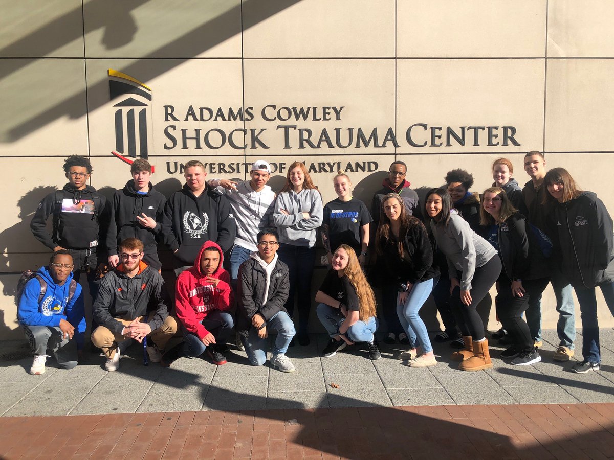 KSportsscience's tweet photo. SSA went on a trip to the R Adams Crowley Shock Trauma Center today. We learned about the history, distracted driving and toured the Shock Trauma Center! @shocktrauma @BPowell_BCPS #STCPreventionMatters https://t.co/RzUGabgeMu