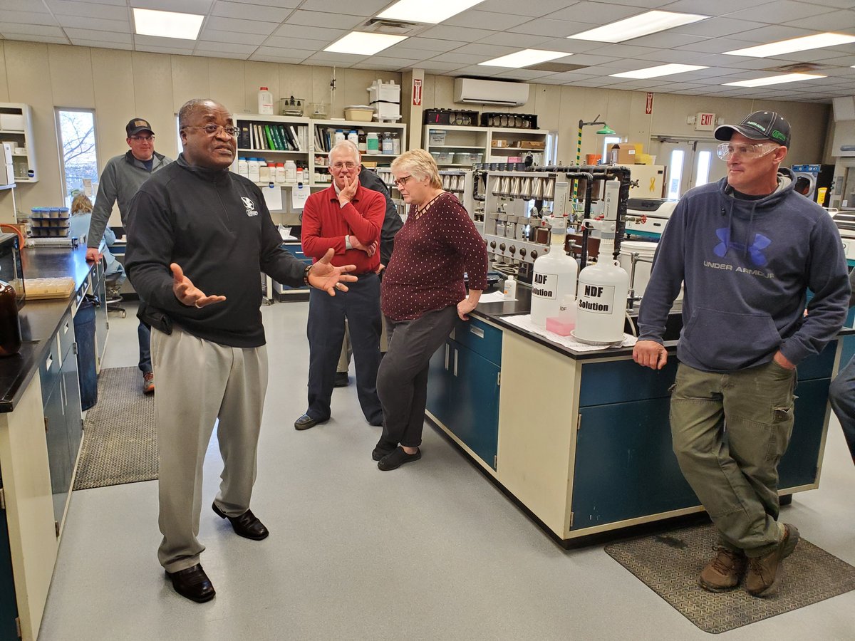 AgriKingInc's tweet photo. Early March means another edition of our annual Progressive Dairy Forum, where farms from across the country are invited to our headquarters to discuss some of the most pressing topics facing the dairy industry and get a behind the scenes tour of our facilities.

#KeyToProfit https://t.co/3ZdAb21qGj
