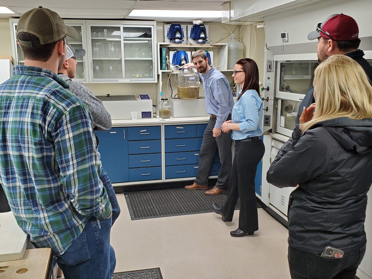 AgriKingInc's tweet photo. Early March means another edition of our annual Progressive Dairy Forum, where farms from across the country are invited to our headquarters to discuss some of the most pressing topics facing the dairy industry and get a behind the scenes tour of our facilities.

#KeyToProfit https://t.co/3ZdAb21qGj