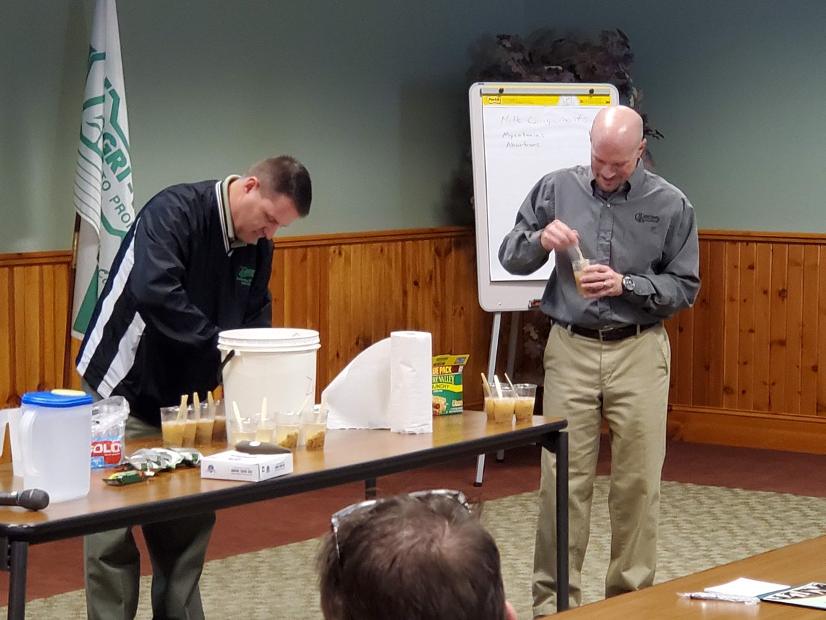 AgriKingInc's tweet photo. Early March means another edition of our annual Progressive Dairy Forum, where farms from across the country are invited to our headquarters to discuss some of the most pressing topics facing the dairy industry and get a behind the scenes tour of our facilities.

#KeyToProfit https://t.co/3ZdAb21qGj