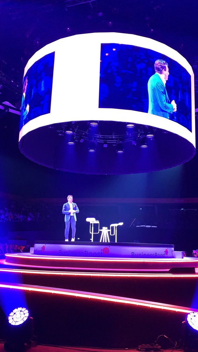 Na een inspirerend <a href="/NLGroeit/">nlgroeit</a> jaarevent nu klaar voor <a href="/BusinessBoost/">Janna Zee</a> met host <a href="/PieterZwart/">Pieter Zwart</a> van <a href="/Coolblue/">Coolblue</a>.