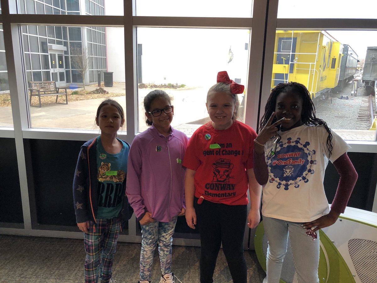 BrookePartner's tweet photo. Conway cougars loved the Science  museum in Richmond! https://t.co/mQt6ABHCPi