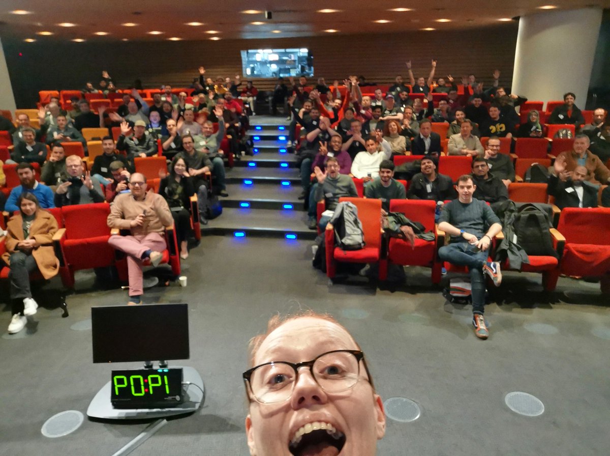 💎💀DevOpsDomi 💀💎 @KubeConEU/🇬🇧/🇺🇦/#BLM tweet media