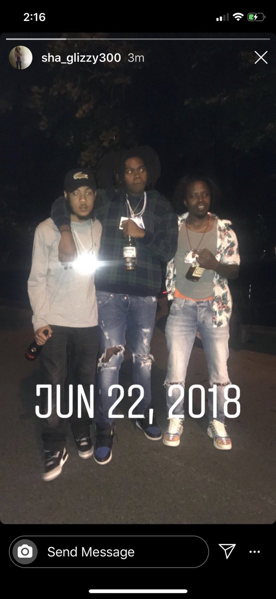 DreezyNapz's tweet photo. sheesh cuz posted the TB 💪🏾 @CashAtikJ #Glizz my Brudda s forever https://t.co/WbfAucANg2