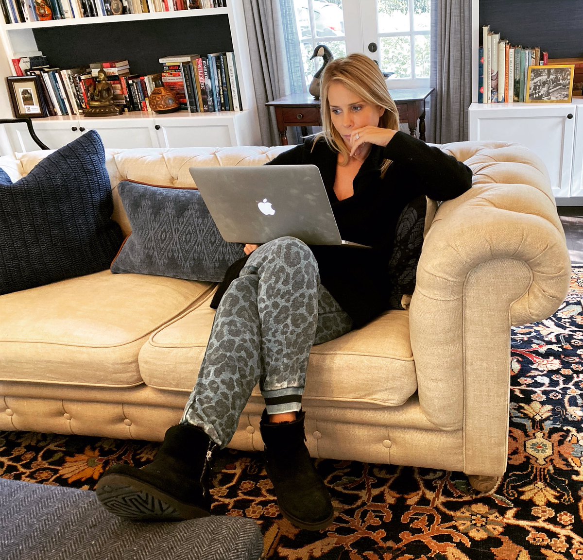 CherylHines's tweet photo. Did you know you can send super professional emails dressed like this and no one will be the wiser? #wednesdaywisdom #uggs #leopardpants #workuniform #comfortzone https://t.co/0lKv8KoQ1H