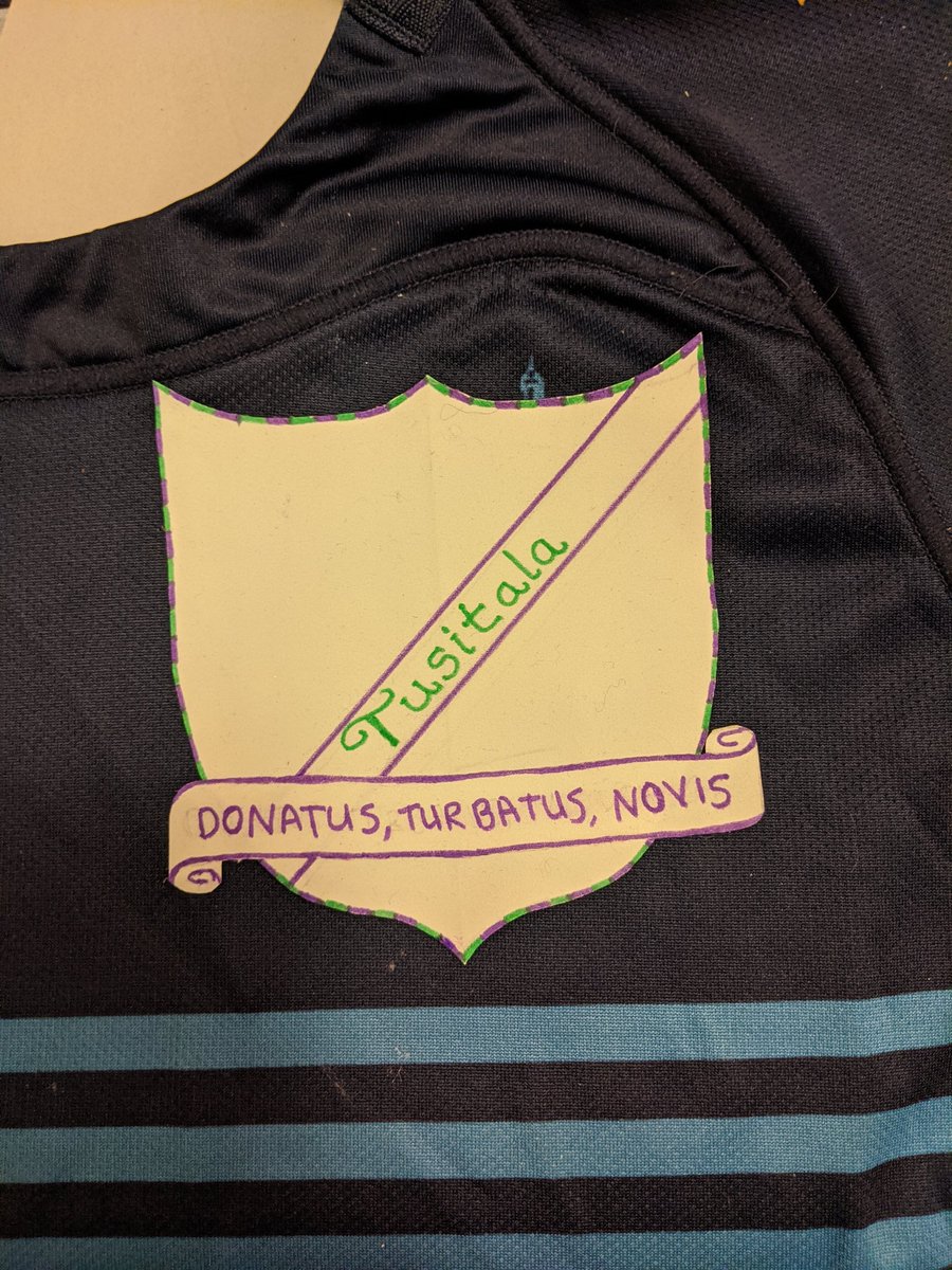 ireallydocarey's tweet photo. A little sneak-peak of my ten-year-old's costume for tomorrow...
#WorldBookDay #WorldQuake #DragonsGreen @scarthomas https://t.co/EVntGIc73R