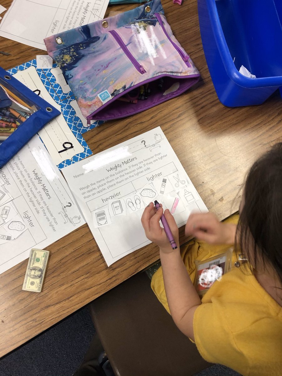 Mrs_Britain_K's tweet photo. Today in math we learned how to use a balance scale to weigh different items including Mrs. Britain’s SHOE 😆 Then the students went back and sorted which items were heavier or lighter than an apple. @reagantunstall @HewittElem #hewittandbeyond #midwaymath https://t.co/abFYTwrv9x