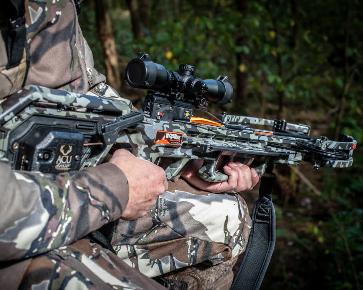 TenPT_Crossbows's tweet photo. Watch the team at Crossbow Experts give you an in-depth look at the NEW Wicked Ridge M-370, the lightest crossbow in the world. https://t.co/6c0EAhPhxk #wickedridgecrossbows #WickedRidgeM370 #builtinamerica https://t.co/3iZmkt1wFA