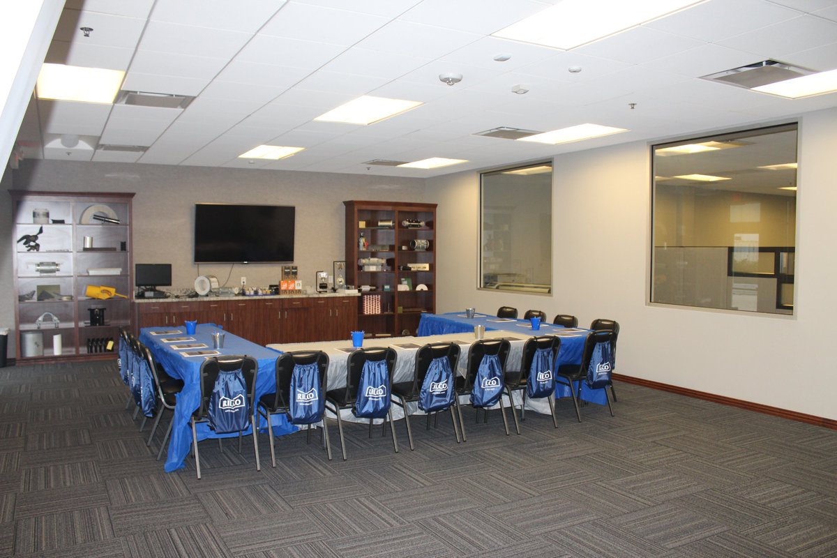 RilcoMFG's tweet photo. Introducing Rilco's newly renovated meeting room. We are now fully modernized and able to accommodate Lunch &amp; Learn's and large group presentations! https://t.co/wuCdHU1XIS