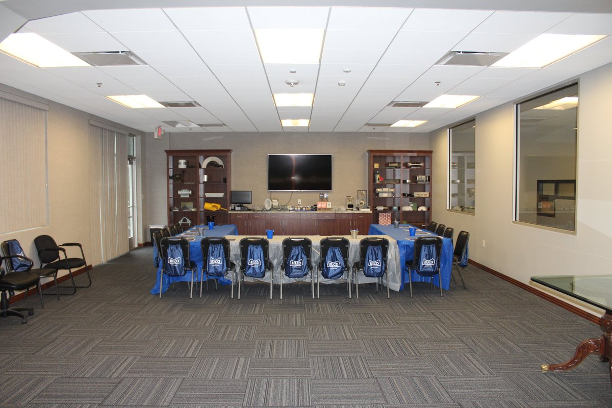 RilcoMFG's tweet photo. Introducing Rilco's newly renovated meeting room. We are now fully modernized and able to accommodate Lunch &amp; Learn's and large group presentations! https://t.co/wuCdHU1XIS