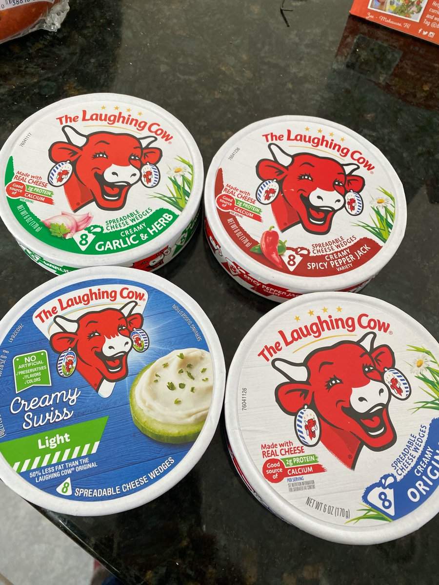 Love my @TheLaughingCow cheese spreads. So many different choices! #LaughingCowInsiders #perfectsnack #cheesesnack
