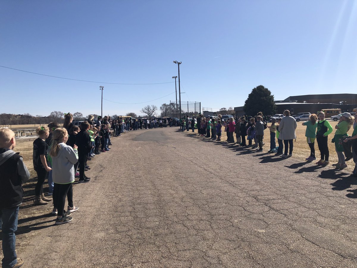 ashirley81's tweet photo. Cheering on our MHC Lady Wolves as they make their way to STATE! Good Luck Ladies! We are proud of you! #maywoodpride @MaywoodSchool #mhcladywolves https://t.co/61AWcOA5lY