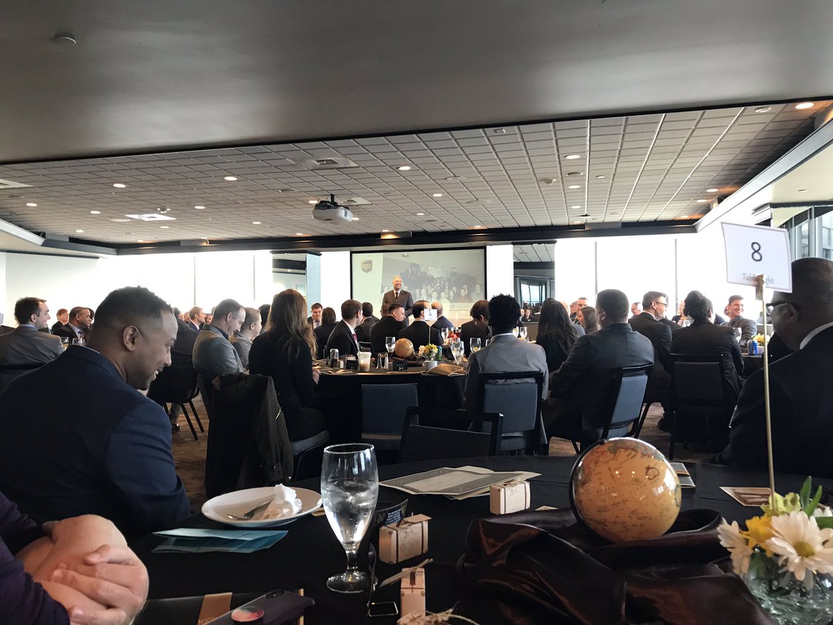BrettHeartsUPS's tweet photo. Proud to celebrate old friends and new in welcoming the new partners at the 2020 MIP luncheon for the northwest district. @NorthwestUPSers @NesSeman9 @Joseph_Braham @catala_amanda @jeff_courtney #NewUPSPartner #UPSPartners https://t.co/J4Xtysx6aE
