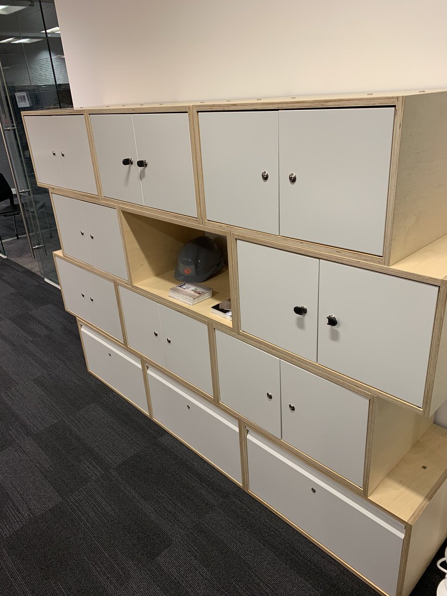 Showcase tweet media