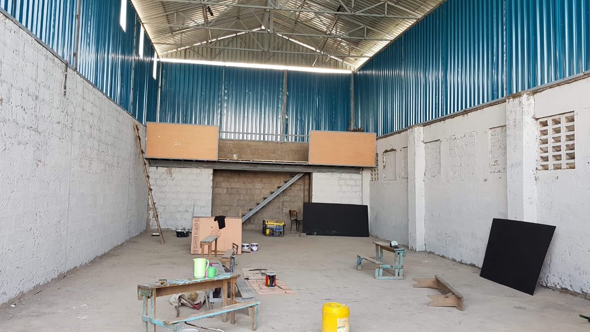 nations4hope's tweet photo. The water filtration system at Hope Gateway Education Center in Kenya is still faithfully being used! Check out how these kids are now able to get clean drinking water and take a look at the new school now under construction.
 - https://t.co/Oxj4d7mhru https://t.co/FCzkT9AXwd