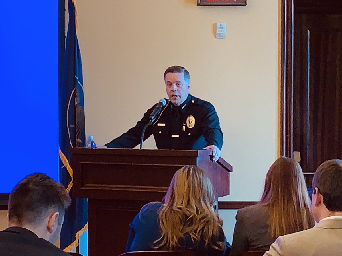 UtahAG's tweet photo. Chief Tom Ross with the @bountifulcityPD discusses the opioid crisis and how he is working to change the way that law enforcement is involved with positively combatting the opioid crisis. #utpol #opioidcrisis https://t.co/XKVAvrY4Ae