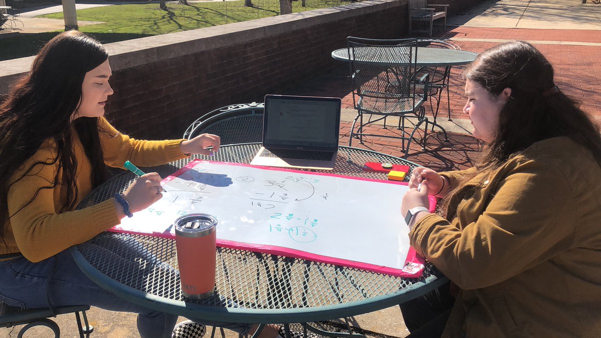 Today we enjoyed the warm weather and did some math outside! <a href="/missdjones/">Dani Jones</a> @efurman05 <a href="/bkobett/">Beth Kobett</a> #learning2teachSU