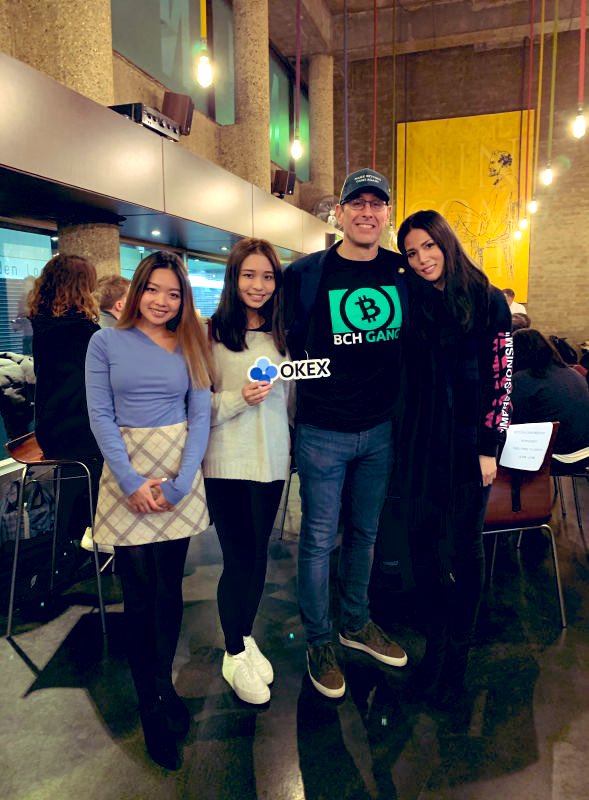 okx's tweet photo. COMMUNITY: A fancy “cashless” night out with the CEO of @BitcoinCom @srust99  &amp; our marketing director @Teigithetigger at @nincomsoupLDN with the $BCH community 🇬🇧 @SatoshiPoint #LondonBlockchainWeek #MakeBitcoinCashAgain https://t.co/nsOtiRrFwF