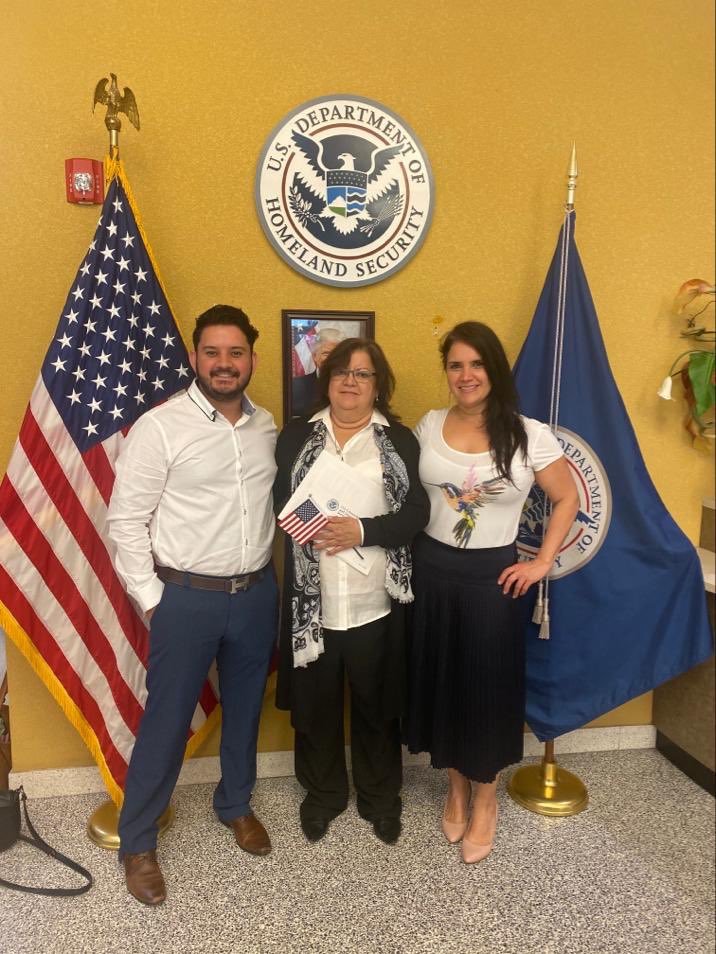 FoodsYummi's tweet photo. Me, mom and little bro (founder of @tcpamerica) on the day she became a US Citizen! We are incredibly proud of her. Her and dad are the original entrepreneurs. My wish is that when they look back at all their sacrifices, they feel proud of us and our entrepreneurial endeavors!❤️ https://t.co/8RpIFcA6mQ