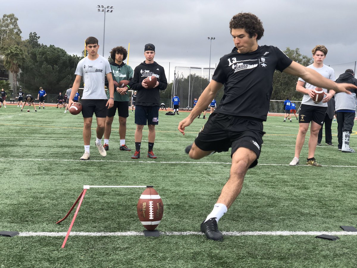 Chris_Sailer's tweet photo. Exposure! The Class of 2020 &amp; 2021 Rankings are now updated post CA Spring Camp.  J. Bryan, R. Chavez, Shuran, Meono, D. Lynch, Voorhees, Dalziel, Hawkins, McCallister, Reeser, K. Ryan, Brutto &amp; More --> https://t.co/ZayJM45e47 #TeamSailer https://t.co/aRh5UKjGEf