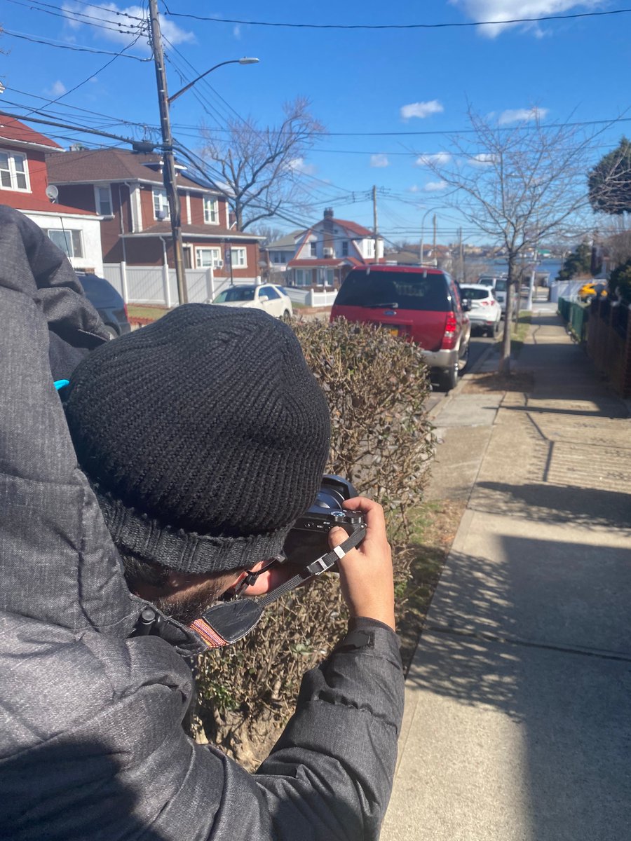 cdfhmlh's tweet photo. Luna, Santiago, and Joseph completed the #CDFHMLH #techscout yesterday.--finding a location that will match the #scene of a #story.  Santiago is our #DirectorofPhotography. Joseph is our #1stAssistantCamera. 

#indiegogo #film #filmcrew https://t.co/xWuA7h9Npf