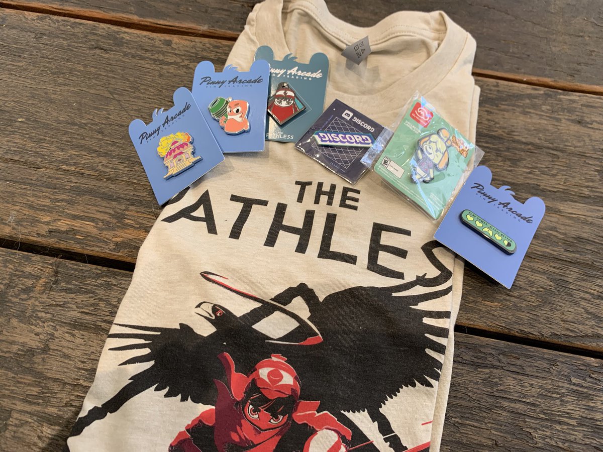 gonna giveaway extra #PAXEast swag we accumulated during the show to one lucky person

RT if you’re interested and make sure you’re following us since we’ll DM the winner tomorrow AM!

(shirt is a unisex large btw)