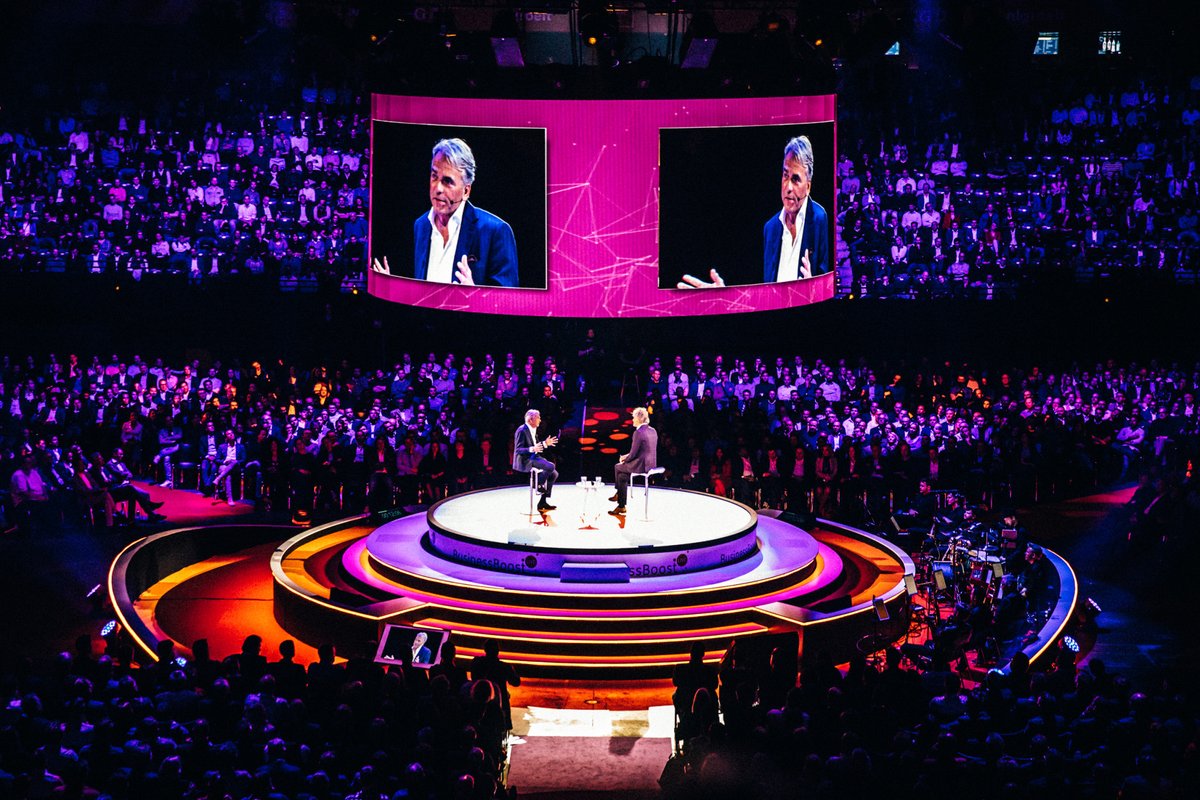 businessboostl's tweet photo. De derde editie van BusinessBoost Live is van start. Fantastisch om te zien dat de zaal vol zit met ondernemende mensen! #businessboostlive https://t.co/pMO0EXOFYP