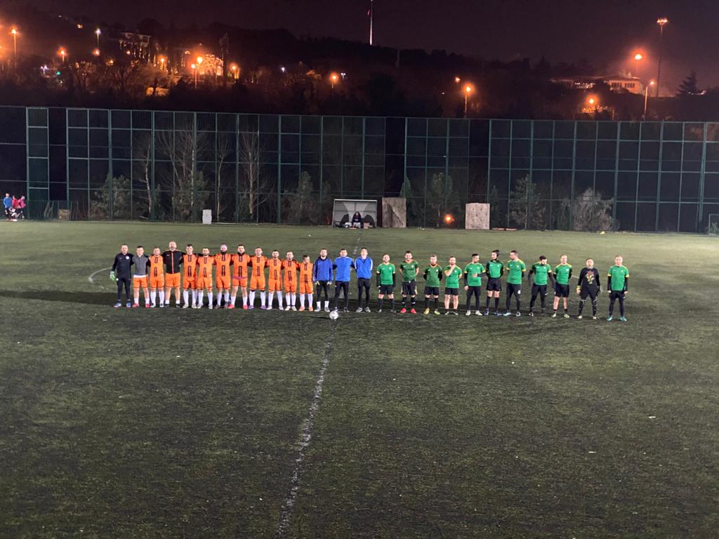 gecenin ikinci maçı <a href="/EylerbeysHarets/">Eylerbeyş Harets S.B</a> <a href="/TiyatroFc2010/">TiyatroFC2010</a> arasında.