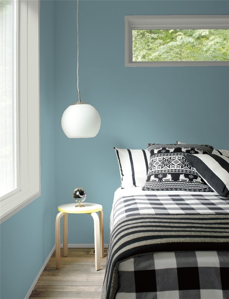 coleshardware's tweet photo. Color can impact how we feel.
Cool colors such as blue, purple and green can leave us feeling calm and peaceful. The feelings we might want in a bedroom (pictured: AF-505 Echo Blue) or bathroom. #coleshardware #BenjaminMoore https://t.co/ugMC2uRxbu