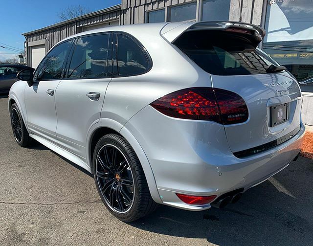 CovMotorcar's tweet photo. The GTS cleaned up really well, our inventory feed will post overnight so please check https://t.co/gNXIYBOjiS tomorrow for more details and photos!  #coventrymotorcar #cmc #porsche #cayenne #gts https://t.co/ntcikzhKMF