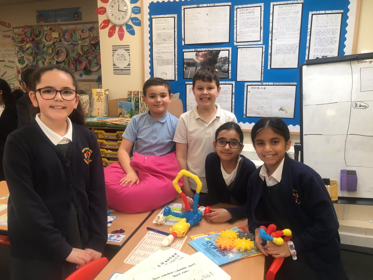 StaffytheDragon's tweet image. We especially loved our learning today in Class 13! #denzelthedolphin #developaloveoflearning