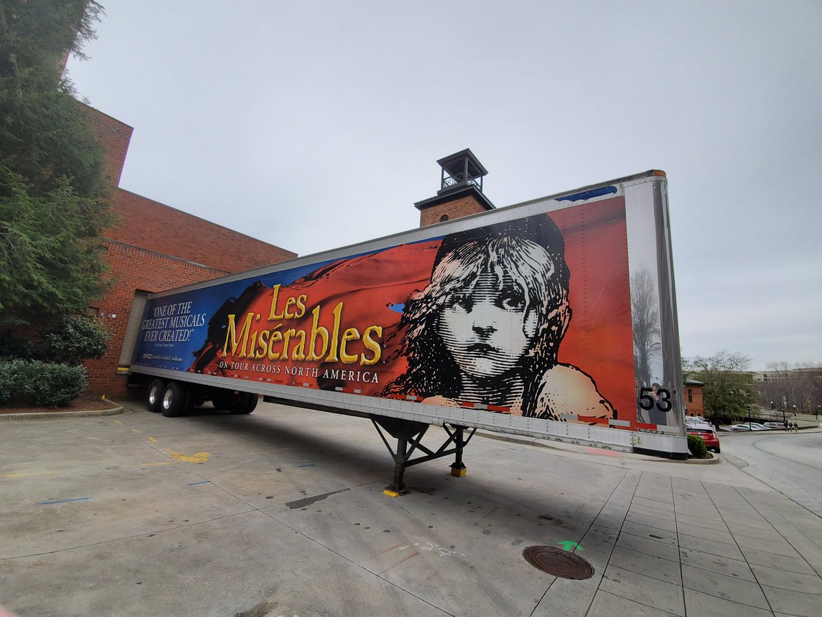 TMacPR's tweet image. Always love a week at the barricade! @peacecenter @LesMizUS