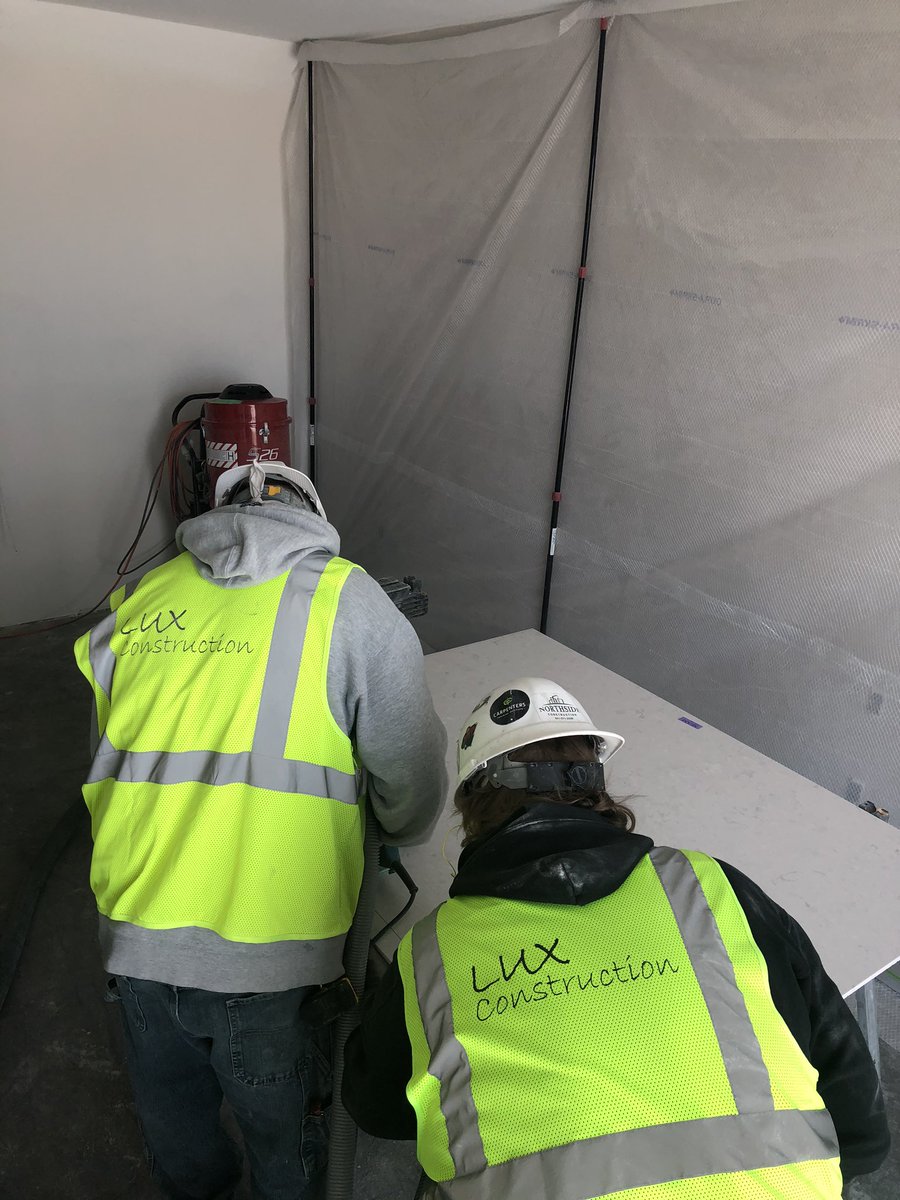 luxconst's tweet image. Things are moving along great installing the Cambria shower surrounds and counters at Viking Lakes Hotel👍