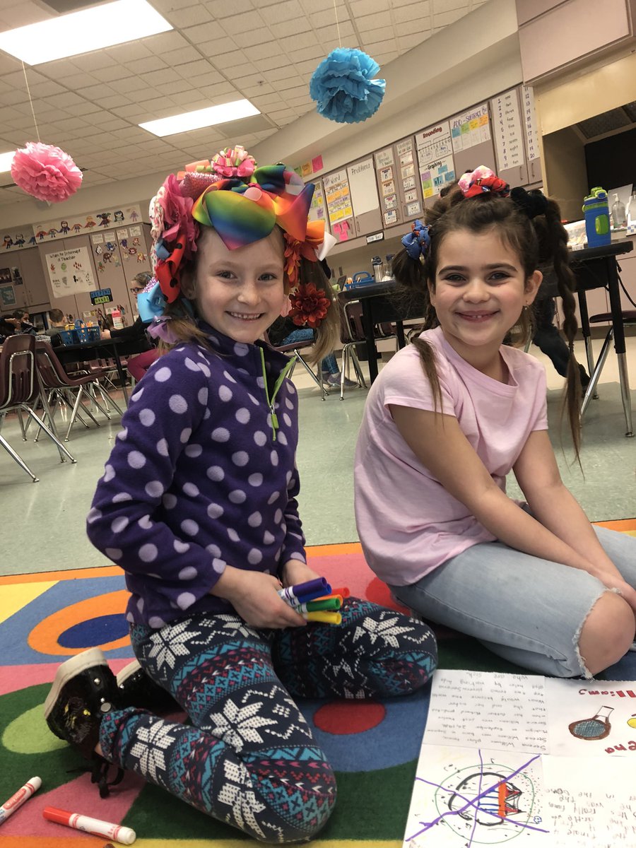 MaryDansky's tweet photo. Wacky Wednesday sure was wacky with these crazy hair styles! @PHMschools https://t.co/2PUWdIoOJg