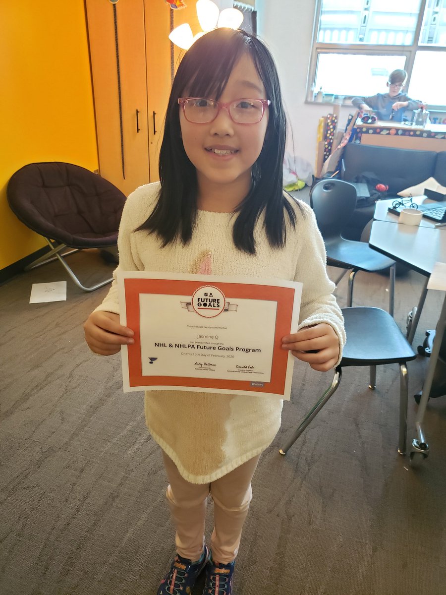 Jasmine learned math in an authentic way by accomplishing certification in Future Goals in <a href="/EVERFIK12/">EVERFIK12</a>! Nice job, Jasmine! #sjsdgate #WEareSJSD #oggrizzlies