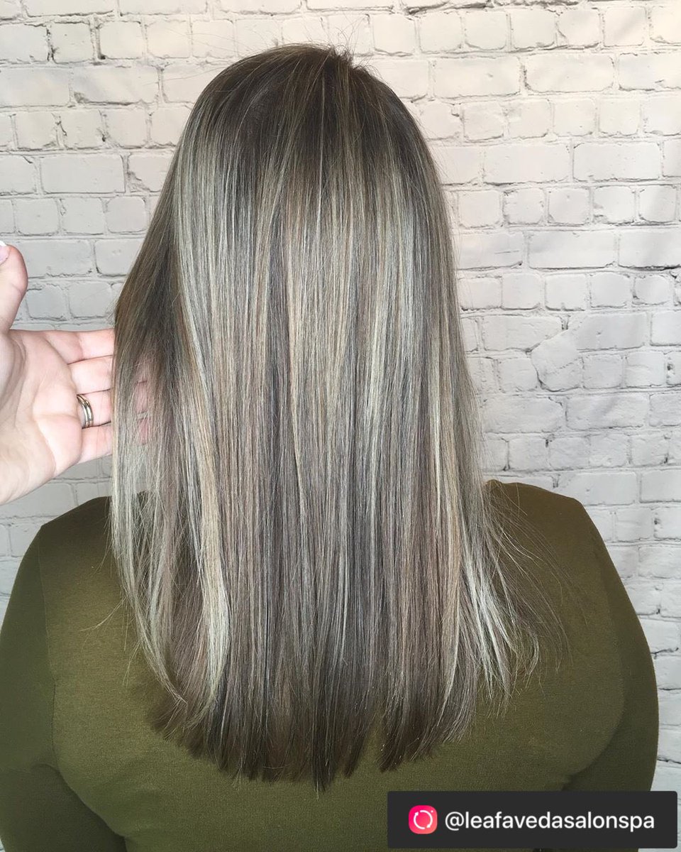 LeafAvedaSalon's tweet photo. Something bright 🌞on this gloomy day #leafavedasalonspa #babe #babylight #shine #glossy
#avedaartist #avedastylist #smooth cut & color by Chrissie . @thesalonpeople https://t.co/IypCLHaZJc