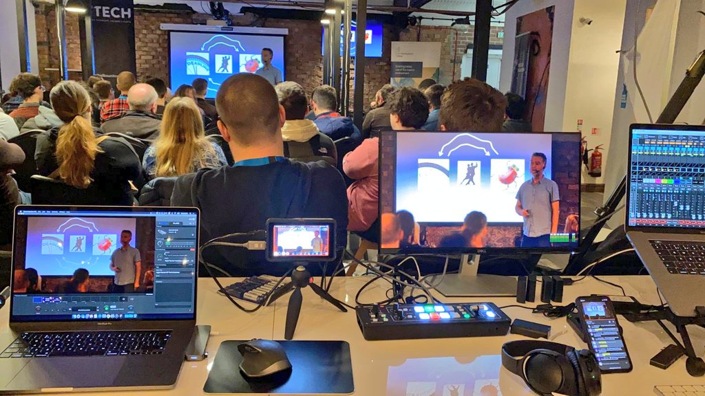digisomerset's tweet photo. #dtTech mission control is running behind the scenes once again. ππ»π₯οΈ
We're bowled over by the amazing turnout and the top notch talks again tonight! πͺπ»π£οΈ
#DigitalTaunton #TalkUpTaunton #PositiveTaunton https://t.co/LwOoBNqnon