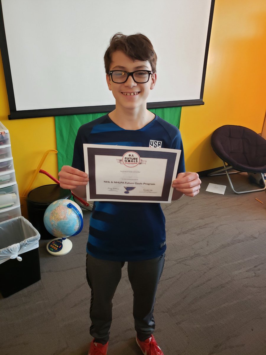 Rui showed his science knowledge by achieving certification in Future Goals in <a href="/EVERFIK12/">EVERFIK12</a>! Way to go, Rui! #sjsdgate #WEareSJSD