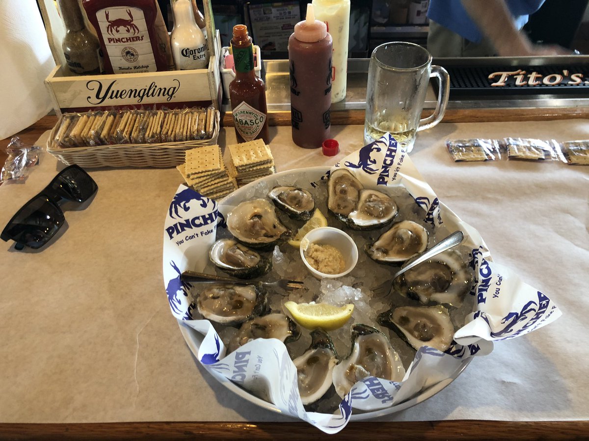 KeithFoulke's tweet photo. A couple of things that make me happy. @PinchersUSA #SpringTraining2020 https://t.co/2h5KWcDtwP