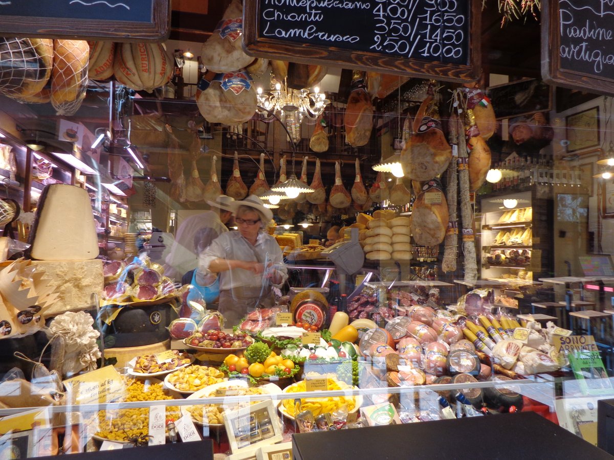 travelforawhile's tweet photo. Hungry? Welcome to the city of food!
https://t.co/qPPeNT0t5i
#bloggerstribe @BloggersHut #bloggershutrt #theclqrt
#bloggersrequired #bloggerssparkle #Wordpress #thebloglist @wakeup_blog #bloggingbeesrt #BloggersBlast @teaandpost @Bloggeration_ #GoldenBlogsRT #LiveLuvBlogRT https://t.co/1yIRIDiqrG