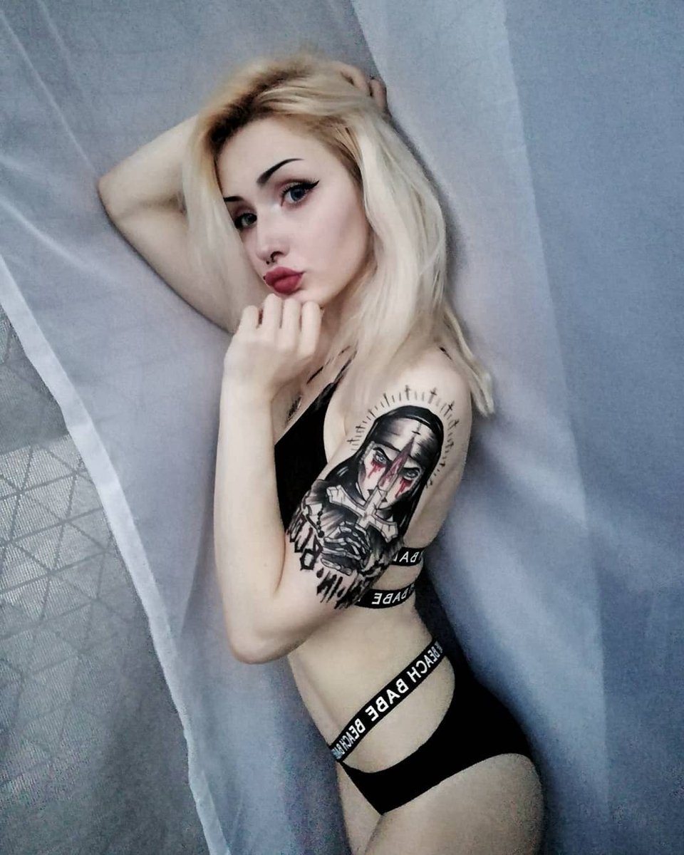 SandraConte9's tweet photo. Aşk tadında🔥

0543 732 2350

Escort bayan...💋

Randevu için ara..❤️

Ödemeler elden 

Yasemin   hanım 

#ordu 

 escort 

ESC ifşa sex türk sex türbanlı bayan https://t.co/fOk7QdS8xP