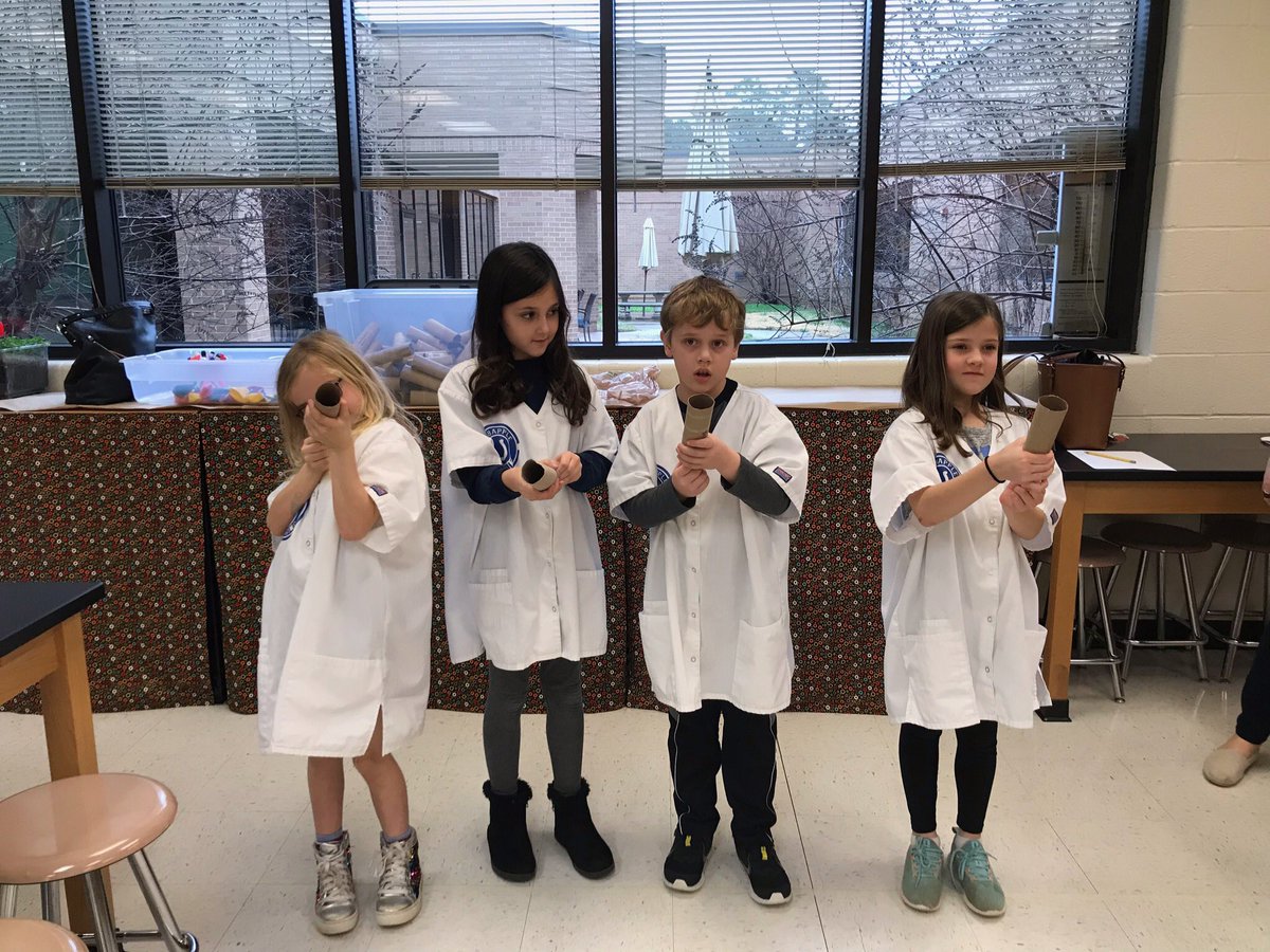 cces_sciencelab's tweet photo. This afternoon, Mrs. Kittelson’s 2nd grade came to the lab and explored forces of push, pull and friction.  Thank you parent volunteers! @MakaylaKittels1 @dr_cheatham @CCES_Colts_PTO https://t.co/mISJ9rPZvj